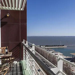 Rent4rest Parque Nacoes 17th Floor River View , Lisbon Portugal